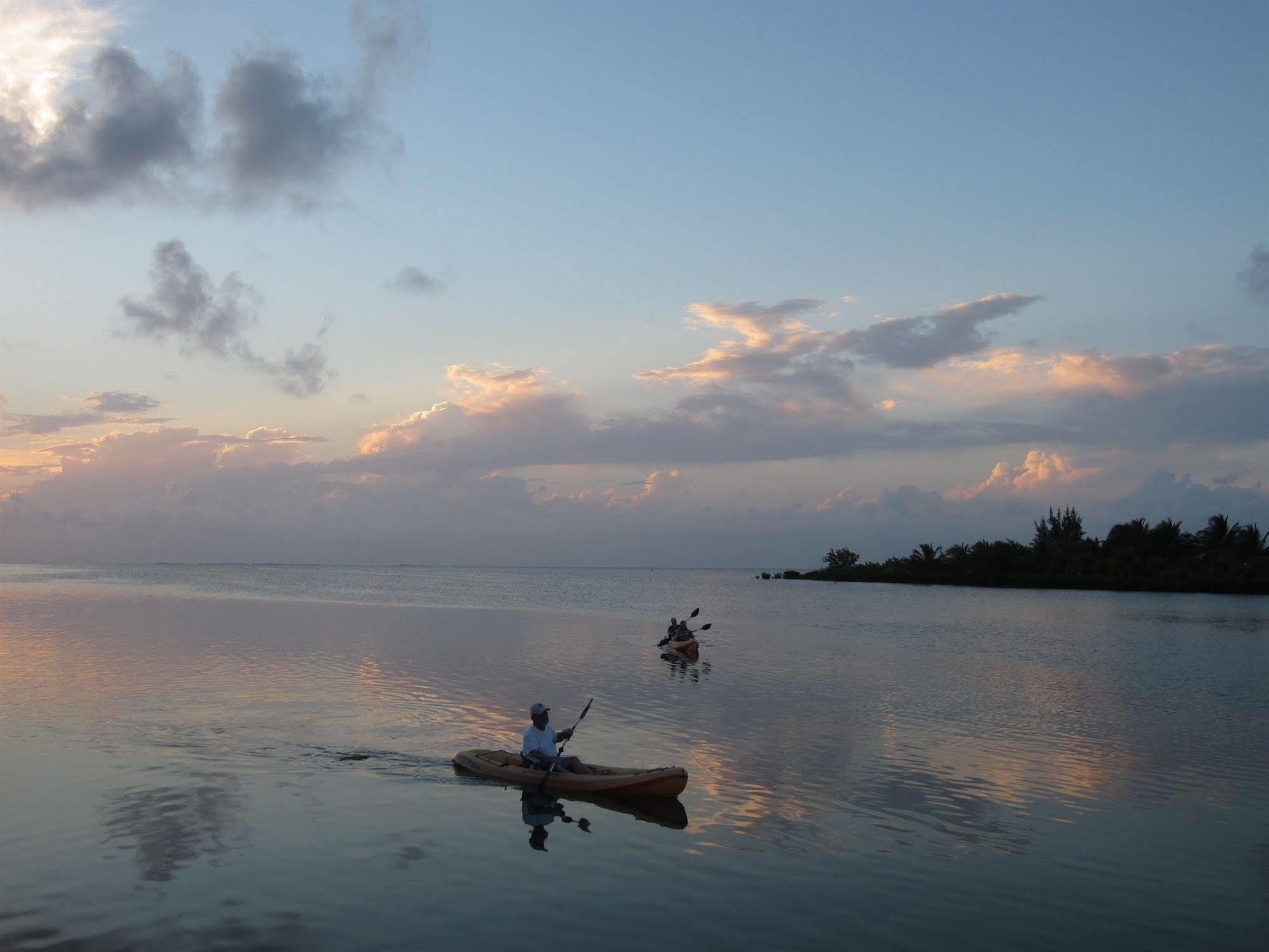 St. George'S Caye Resort Belize City Exterior photo